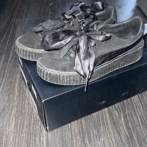 Fenty Creepers Black
